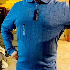 VAN HEUSEN Great pattern three button never been worn XL TAG STILL ON!!